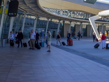 transport från Faro flygplats till centrum av staden